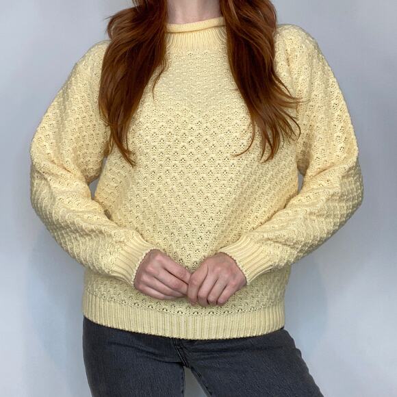 Vintage 90s Karen Scott Size Large Pastel Yellow Texturized Mockneck Sweater - Picture 5 of 11